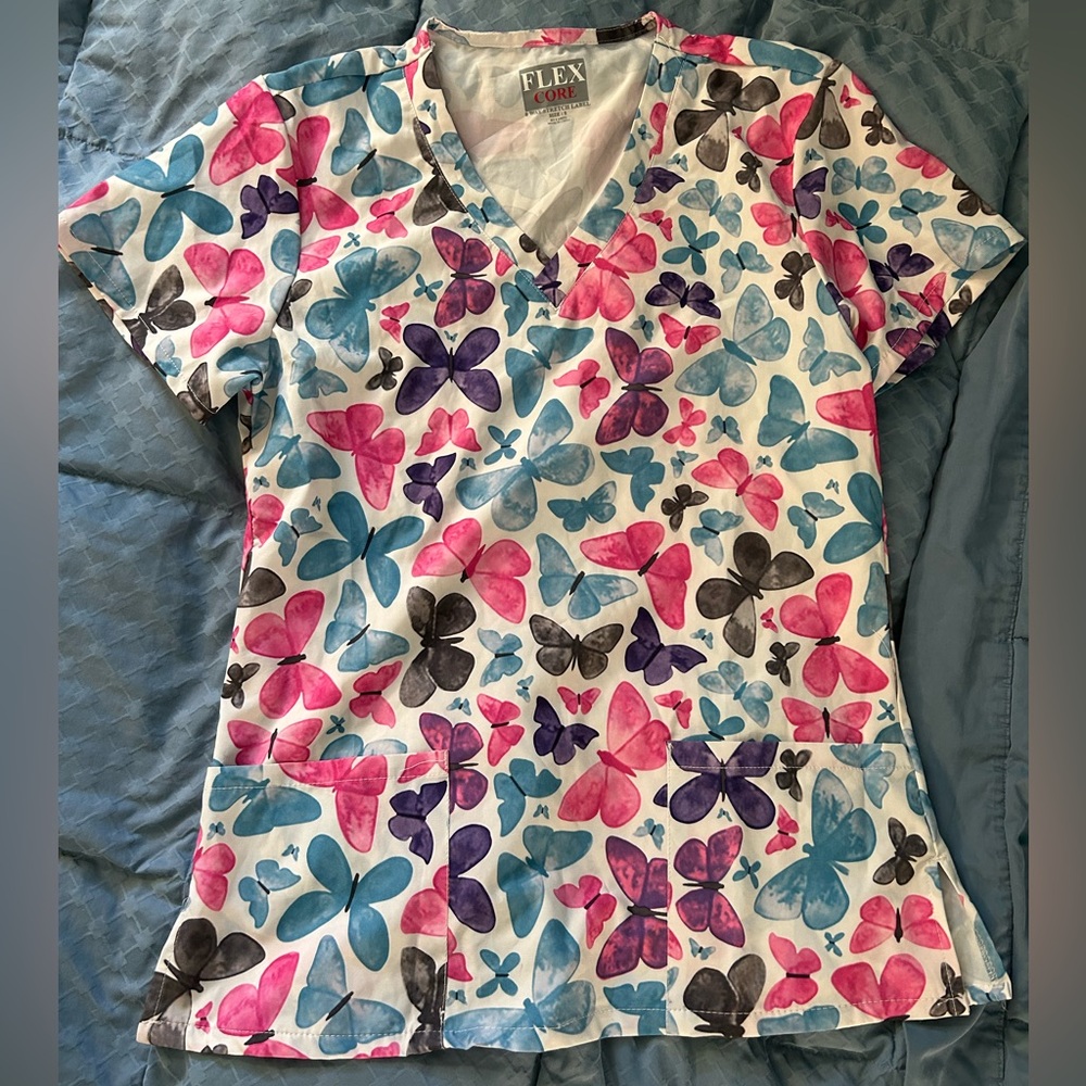 Butterfly scrub top